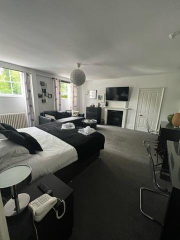 Antrobus Hotel Amesbury Dış mekan fotoğraf