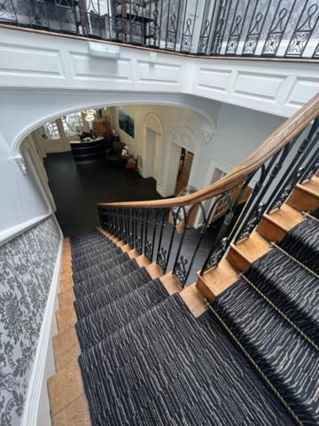 Antrobus Hotel Amesbury Dış mekan fotoğraf