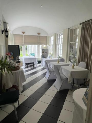 Antrobus Hotel Amesbury Dış mekan fotoğraf
